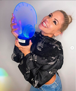 Metzker Viki - Az év DJ díjazott